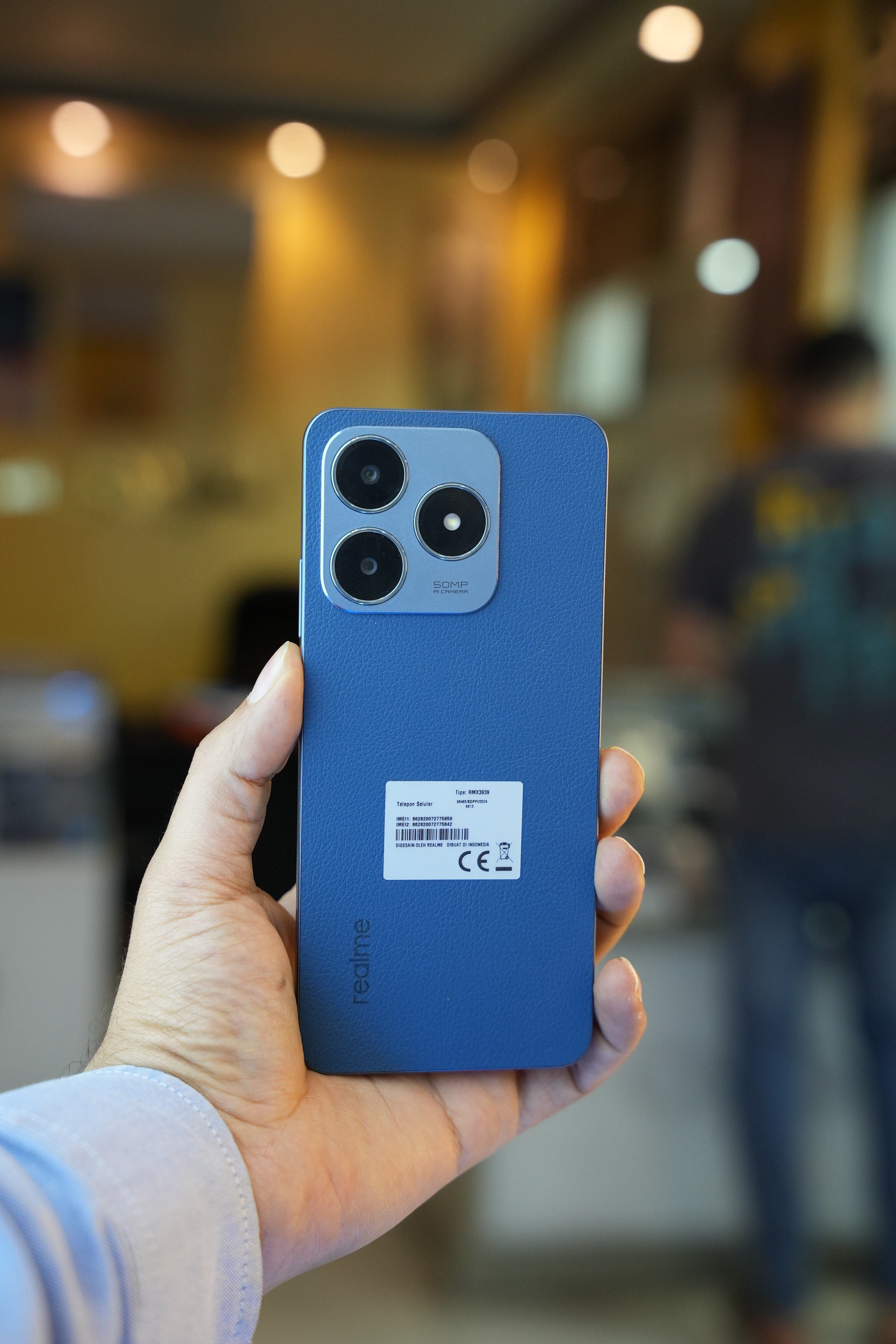 Realme c63 128 6 used