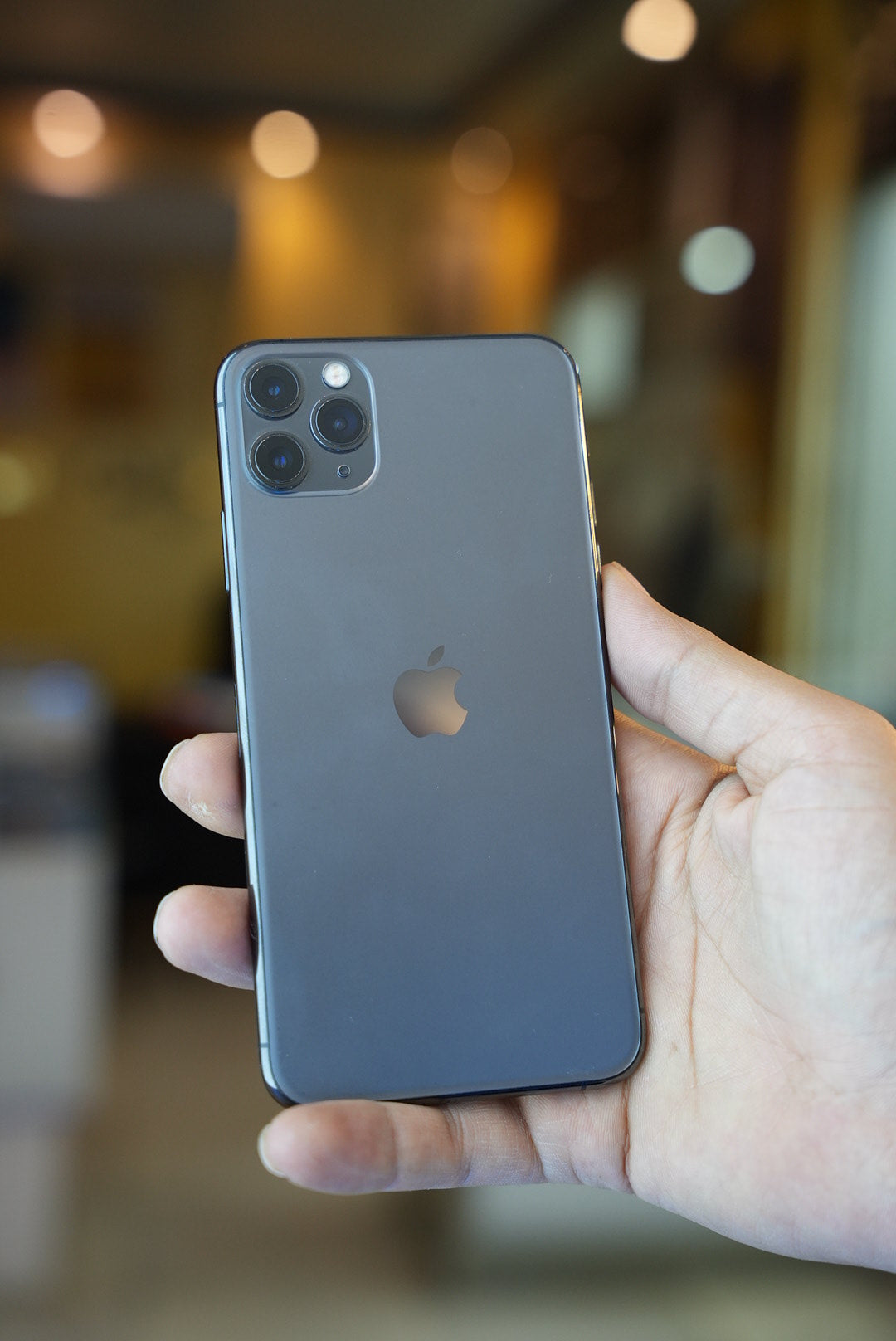 iphone 11 pro max 256 used